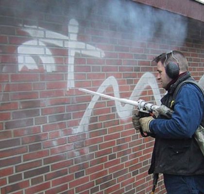 Limpieza de graffitis
